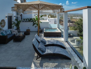 Mythodea Luxury Villa